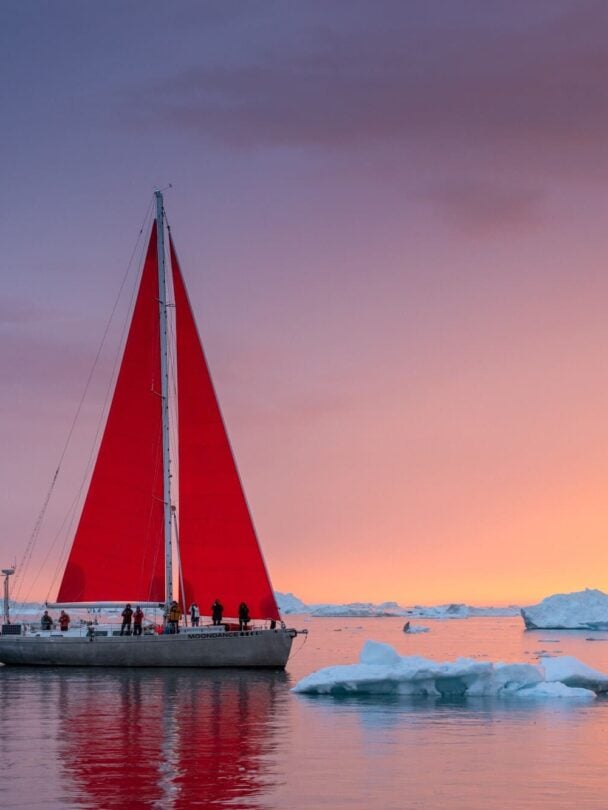 Guided sailing and skiing in Svalbard tour