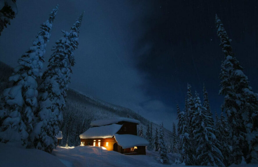 Accommodating beginners and experts alike since 1987, Valhalla Mountain Lodge boasts excellent terrain, immense snowfall, and prime powder-hounding temperatures.