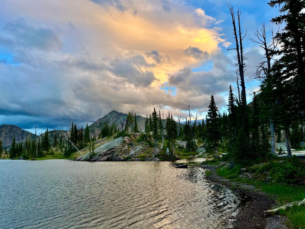 Lake Vista during the golden hour