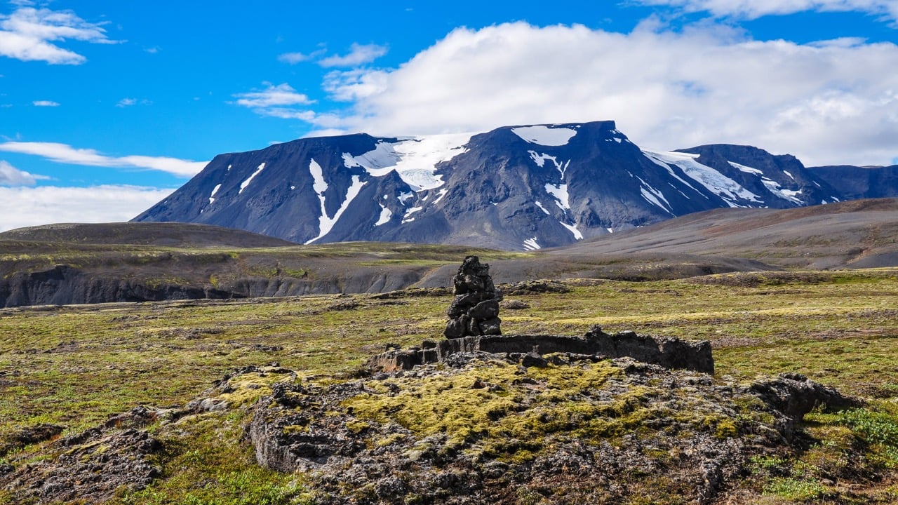 Cairns mountain Iceland