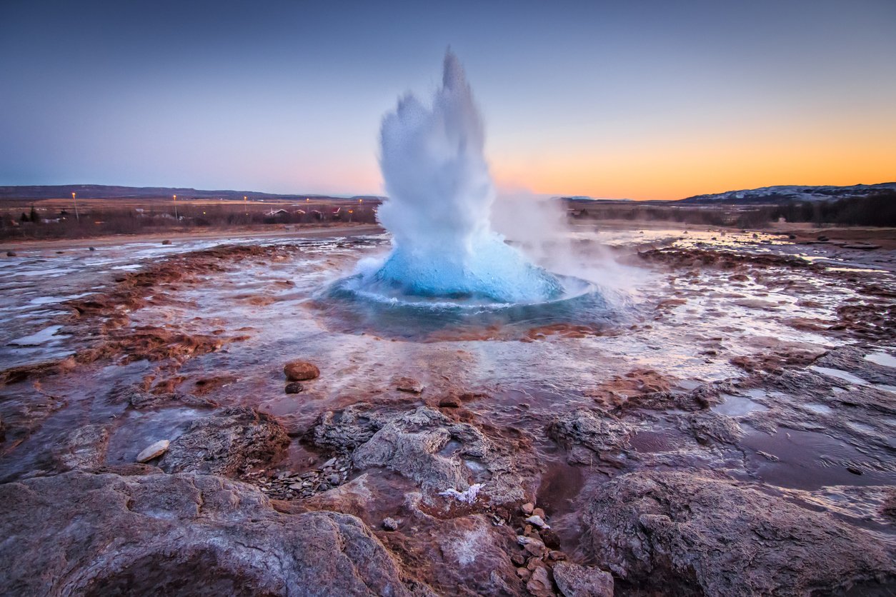 Geotermal eruption at Gullfoss Geysir