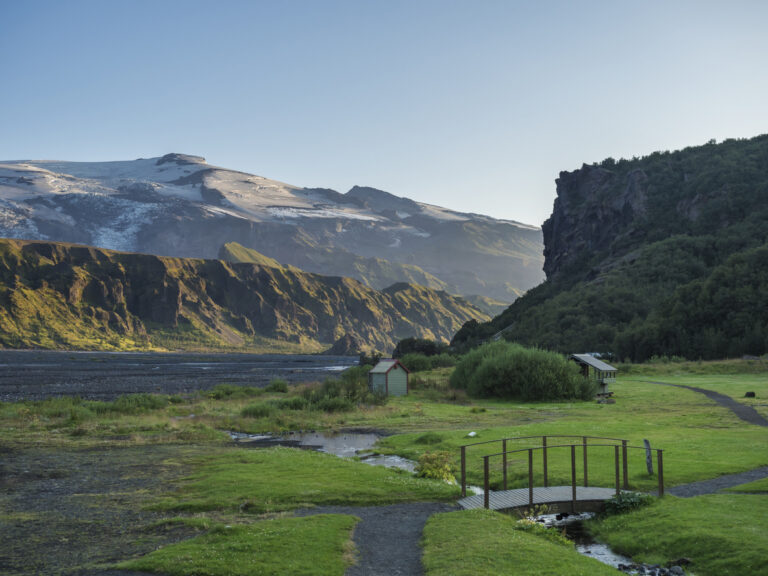 Lnagidalur hut scenicly located among gorgeous landscapes of Thorsmork.