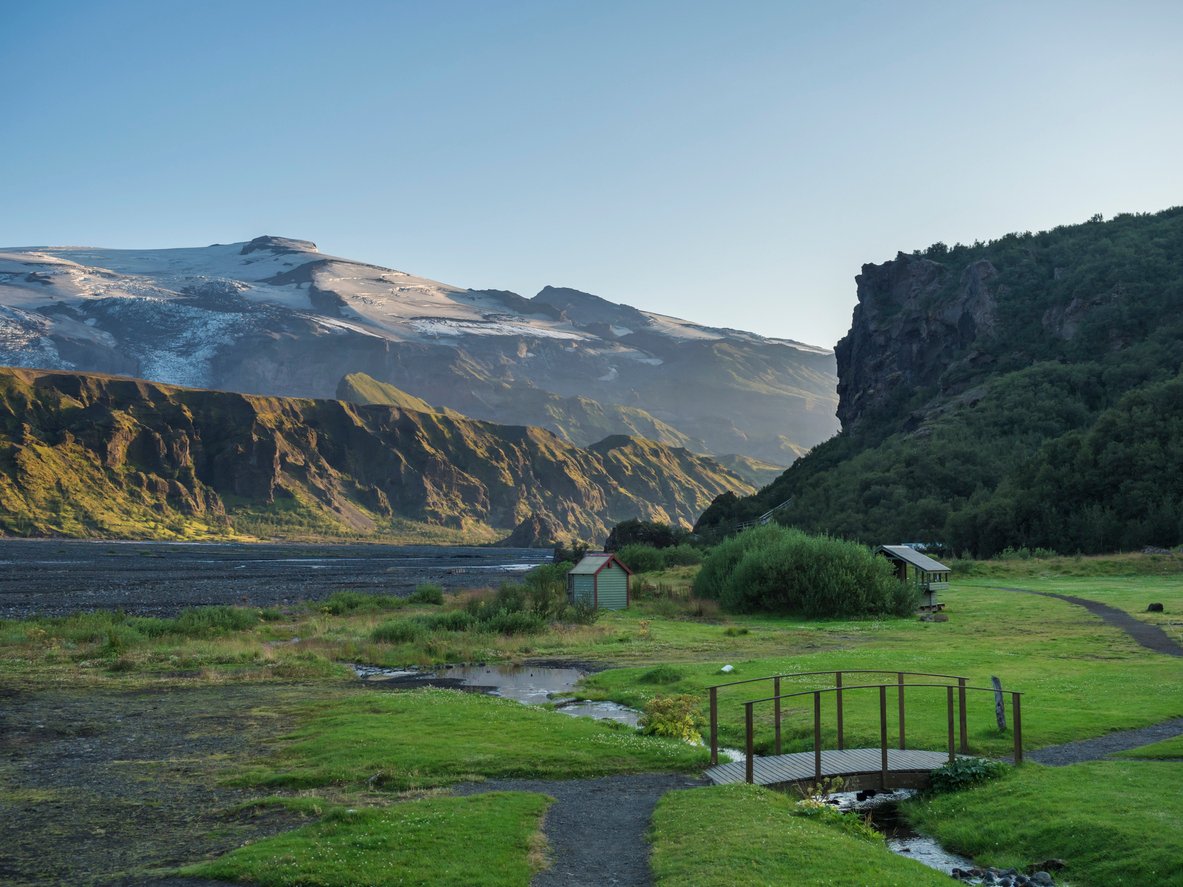 Lnagidalur hut scenicly located among gorgeous landscapes of Thorsmork.