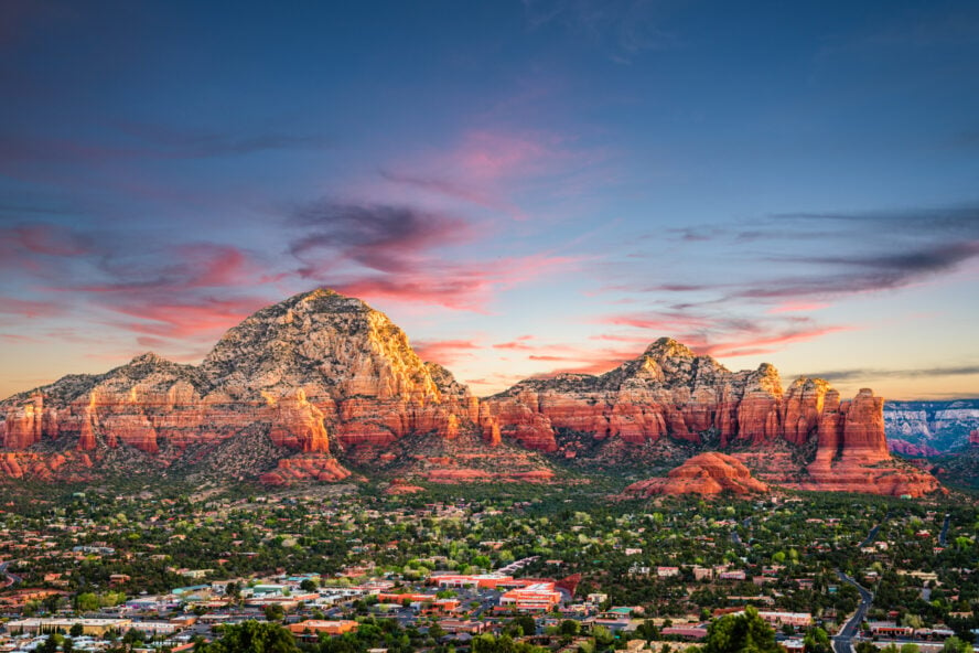 Panorama of Thunder Mountain overlooking Sedona and the Coconino National Forest