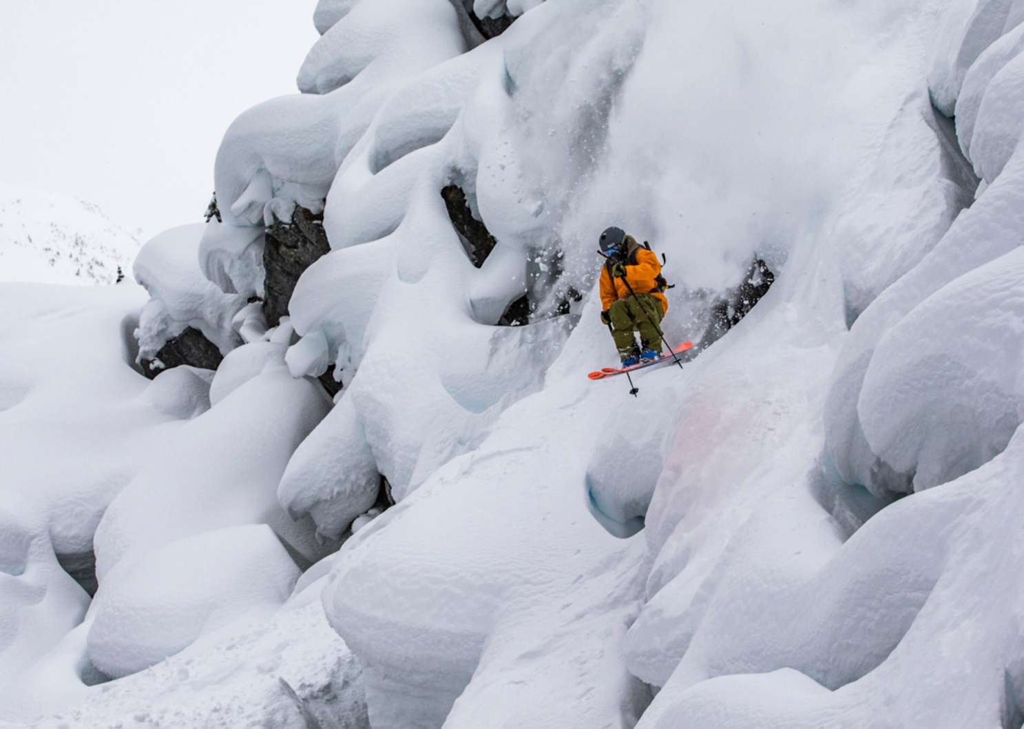 sentry-lodge-hut-based-backcountry-skiing