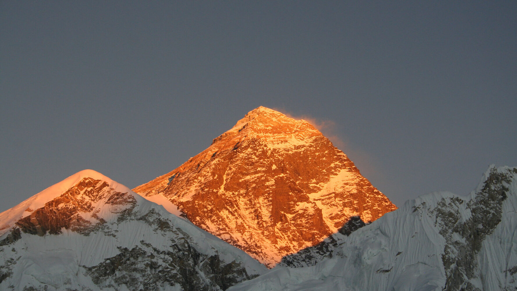 Mont Blanc golden hour