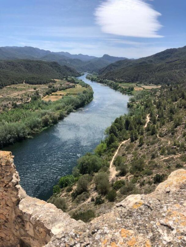 All-women hiking tour and wine tasting in Priorat, Catalonia, Spain.