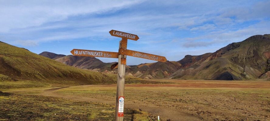 Signpost showing different trails in Landmannalaugar.