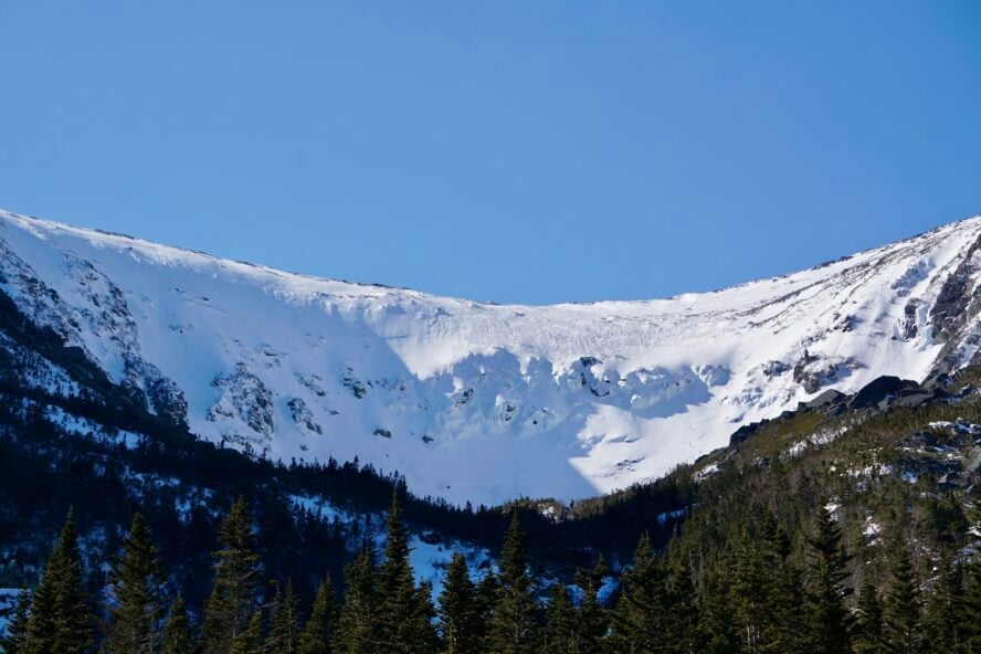 The snowy bowl of Tuckerman Ravine on Mount Washington