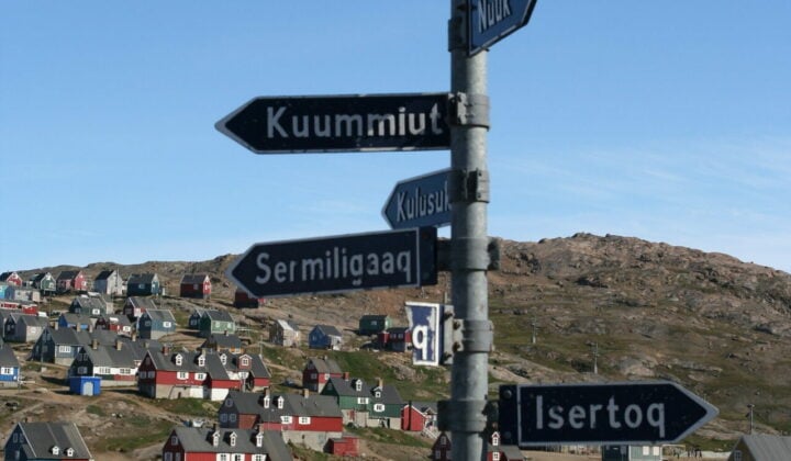 Tasiilaq signpost