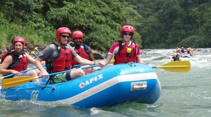 costa rica rafting