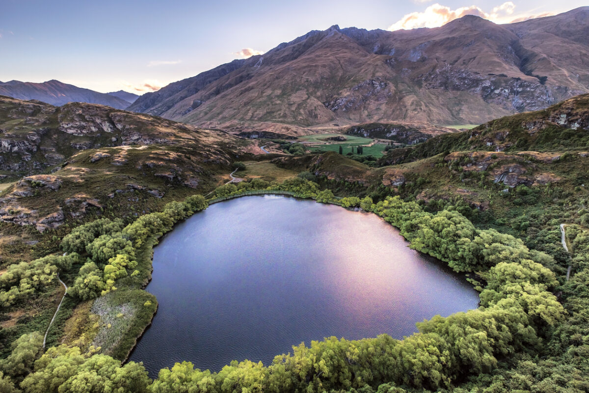 Diamond Lake and Lake Wanaka. 