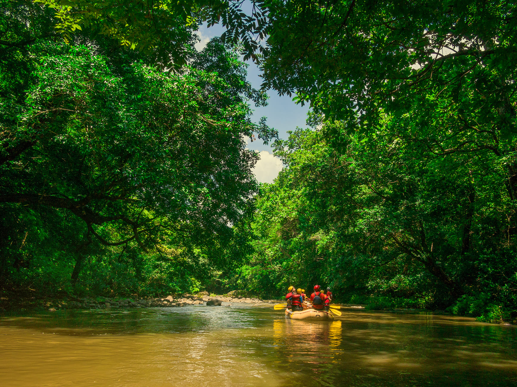 Pacuare calm waters, rafting