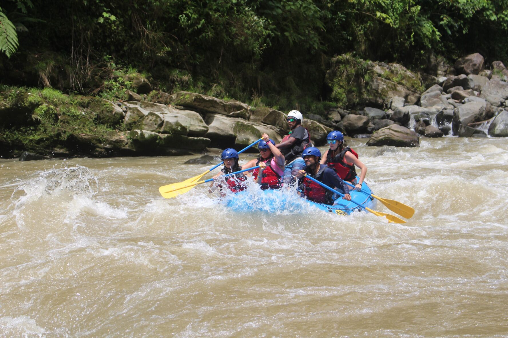 Rafting group in Costa Rica