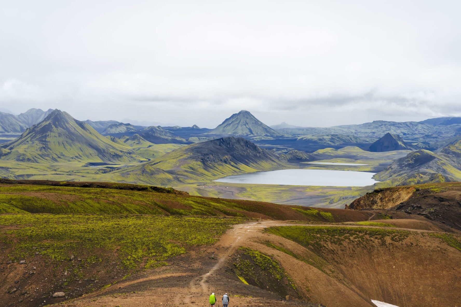 views lake laugavegur trail