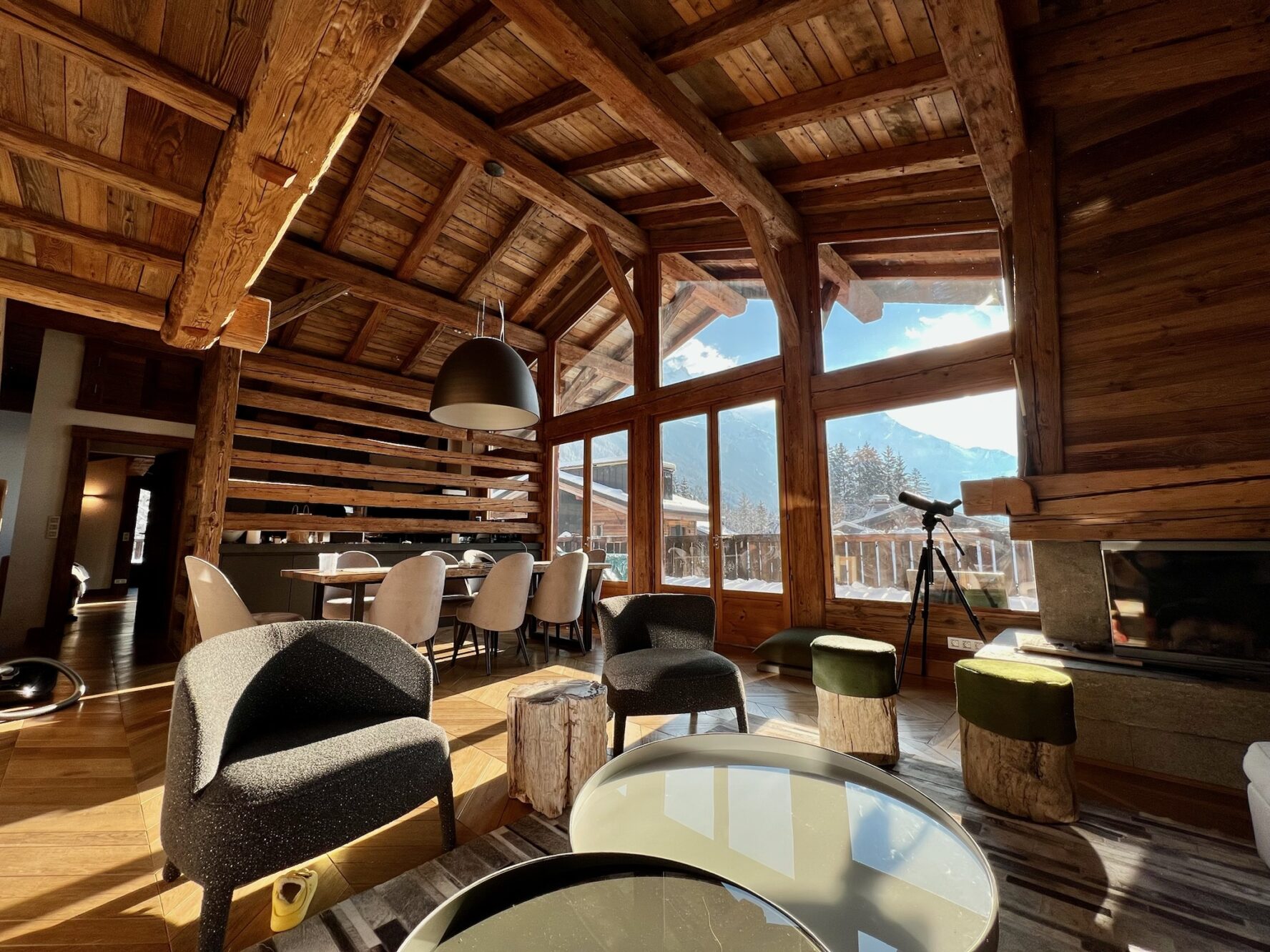 Sunny day, living room of a chalet in Chamonix