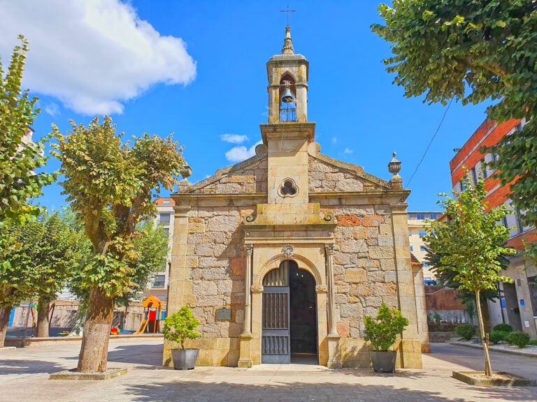 Cute Porrino chapel