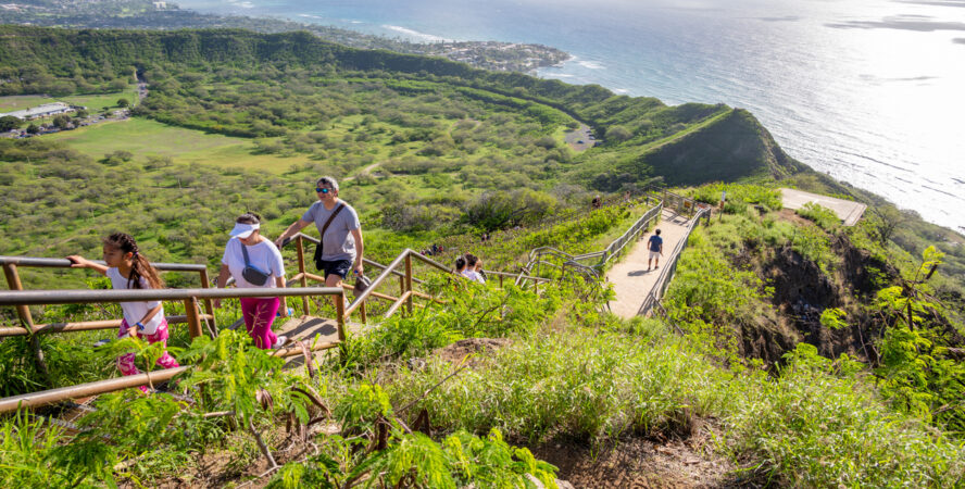 Walkway overlooking the Diamond Head crater floor