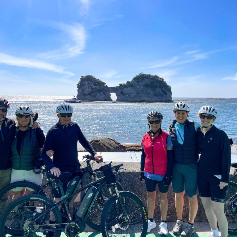 japan-cycling-seaside-768x768.jpg