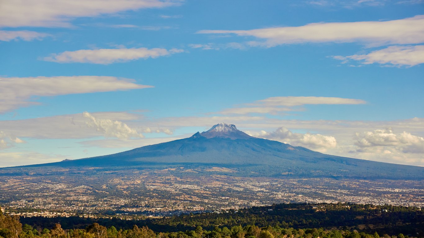 La Malinche active volcano