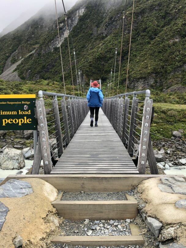Guided hike & bike tour in the Southern Alps