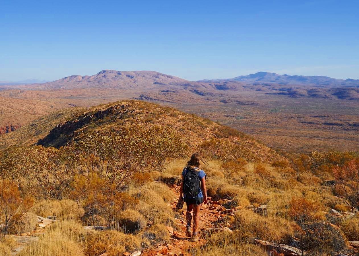 Guided 5-Day Hiking Trip Along the Larapinta Trail.