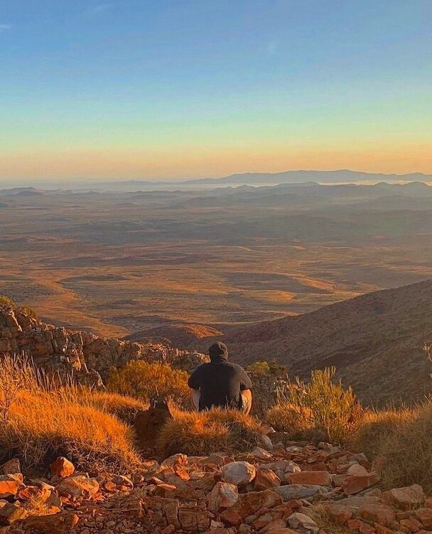 Guided 5-Day Hiking Trip Along the Larapinta Trail.