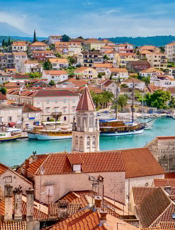Cycling on Hvar, sunny day