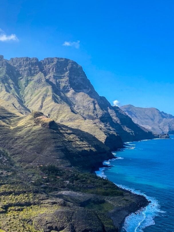Gran Canaria Hiking Adventure Along the GR131.