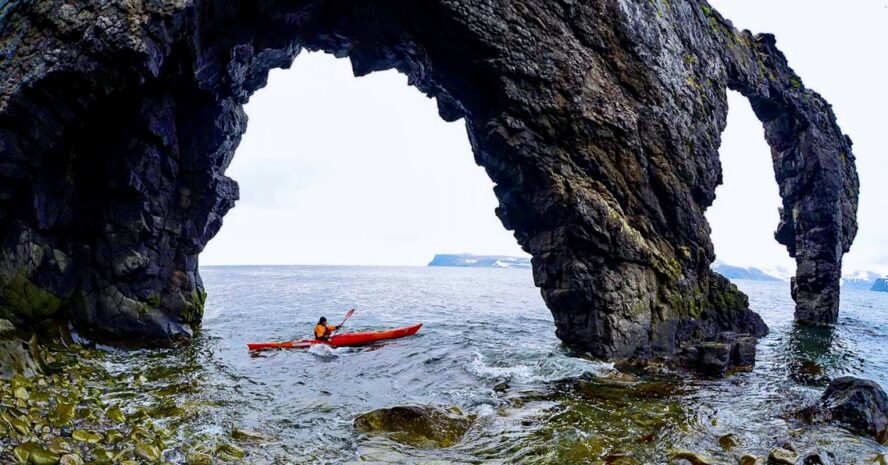 Guided Iceland sea kayaking tour