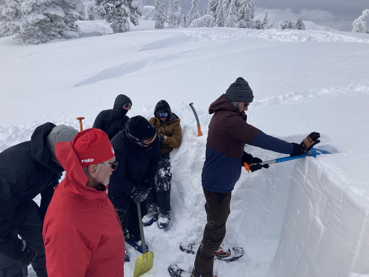 Avalanche education at Mt. Shasta