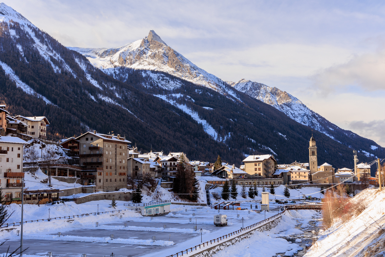 Winter vedute of the Italian mountain town of Cogne, Aosta Valley.