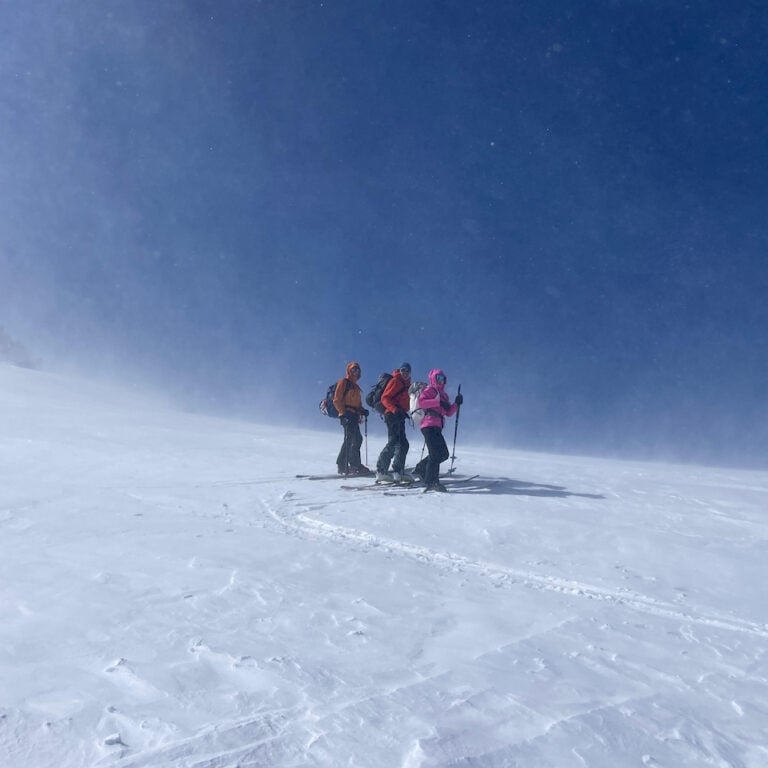 japan skiing skiers