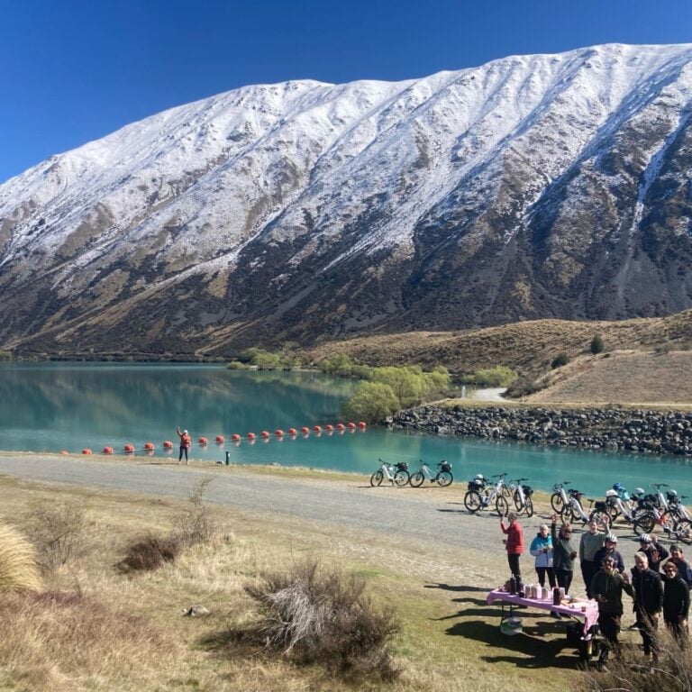 lake ohau cyclists