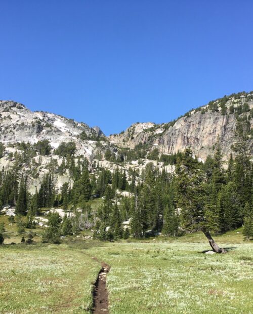 Guided All-Women Beartooth Mountains Backpacking, MT | 57hours