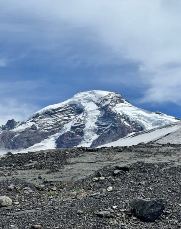 Mount Baker Glacier Travel and Crevasse Rescue Course.