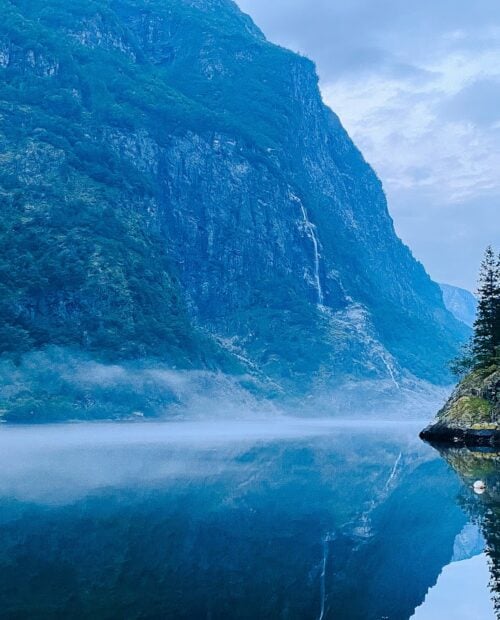 Guided Sea Kayaking Tour from Flam Beach, Norway 57hours