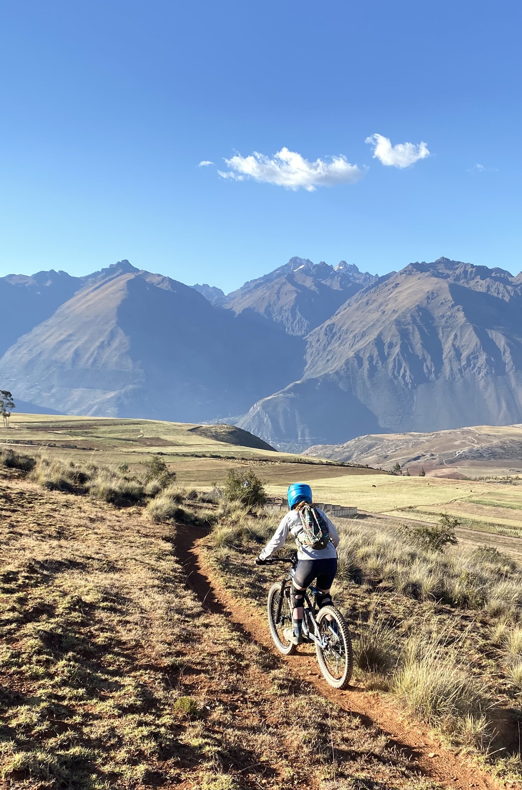 Mountain biking through Perucian backcountry