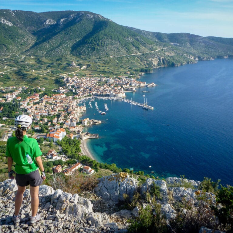one cyclist view panoramic