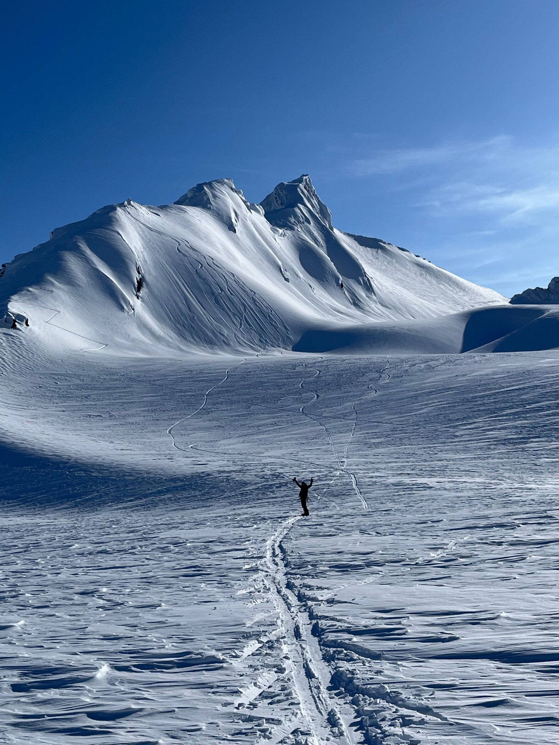 Skiing lines in Alaska