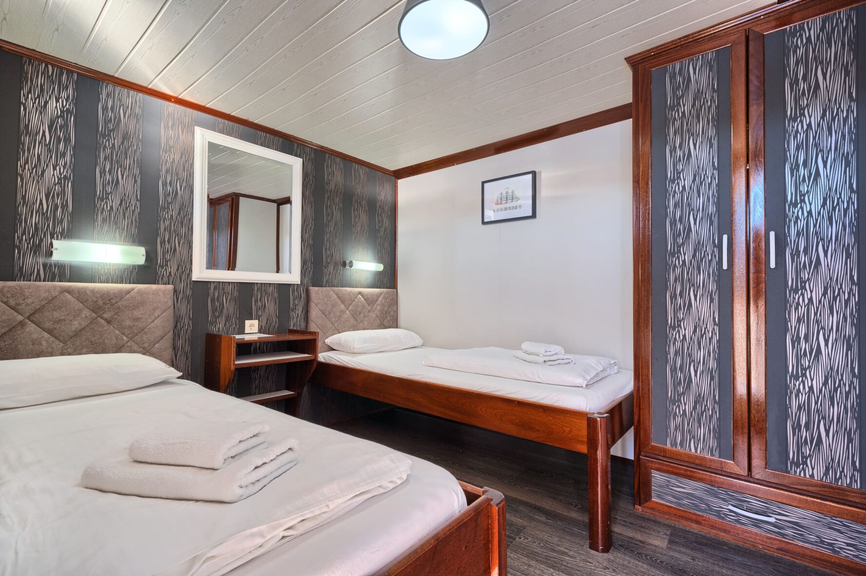 Twin room on Magellan boat