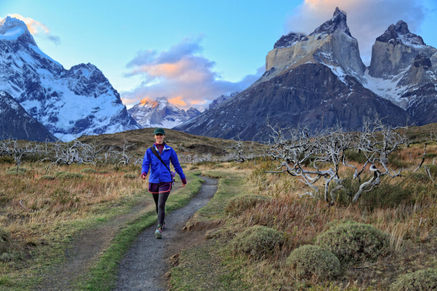 Women’s O Circuit Trek in Torres Del Paine.
