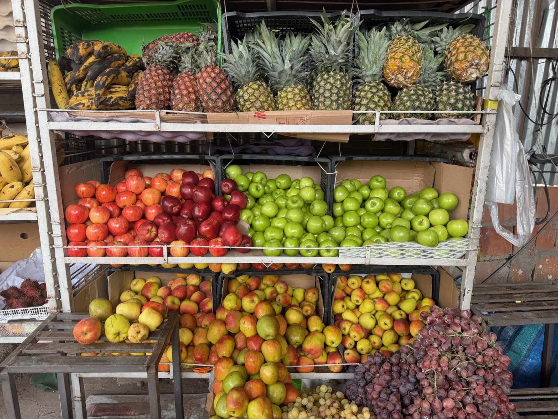 Fruit market in Peru