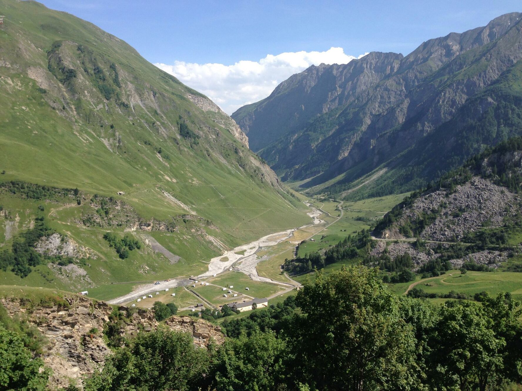 Gorgeous TMB views while hiking
