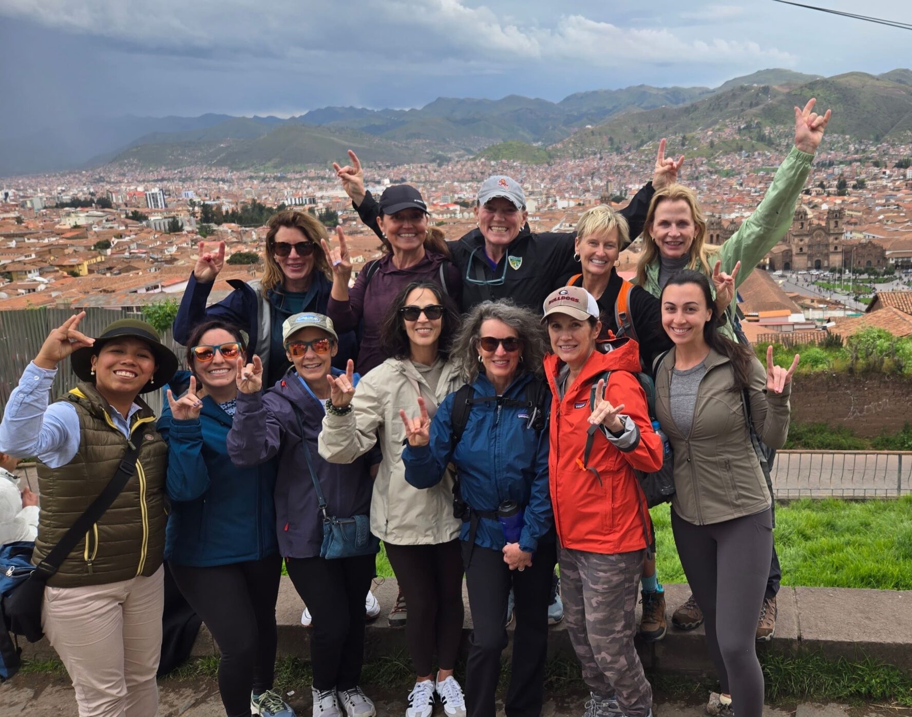 Group photo women trip Pe4ru