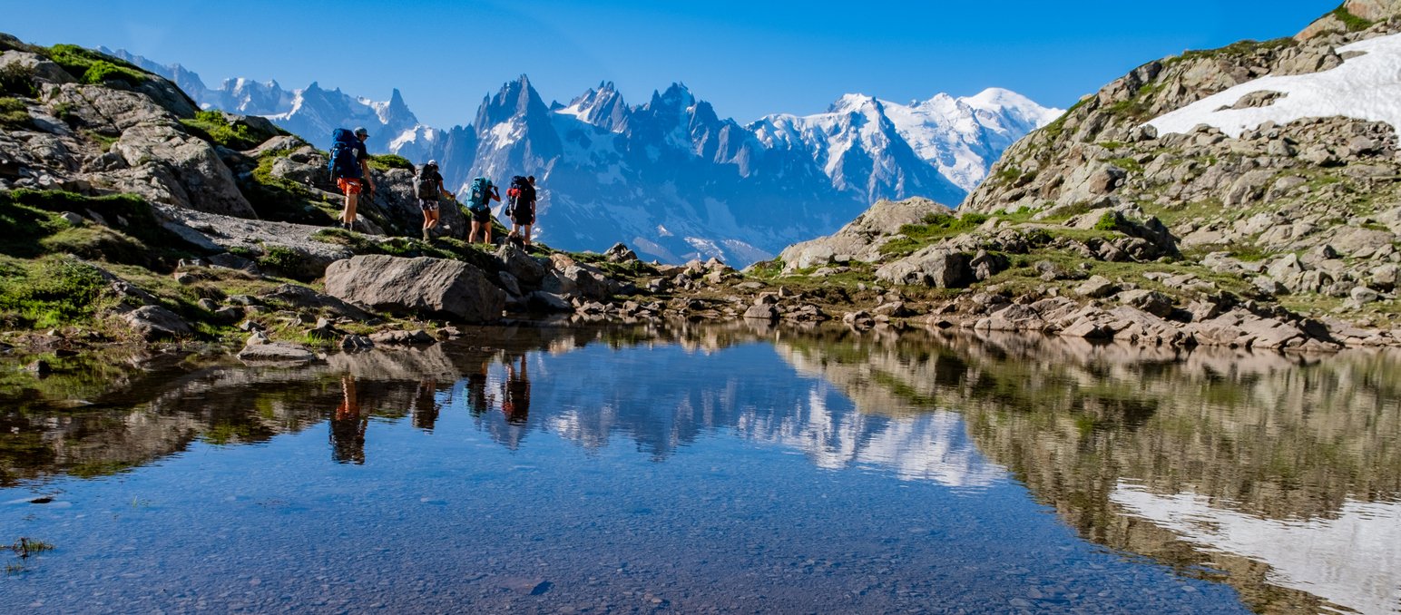 Lac blanc hikers