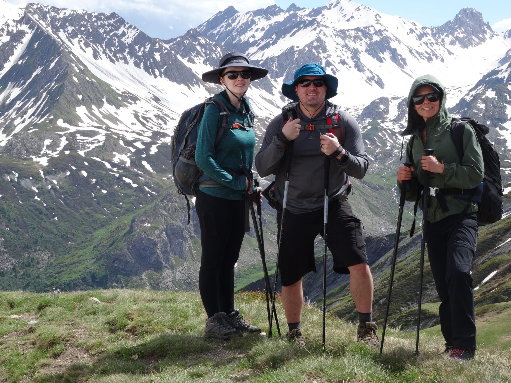 Three hikers on TMB break