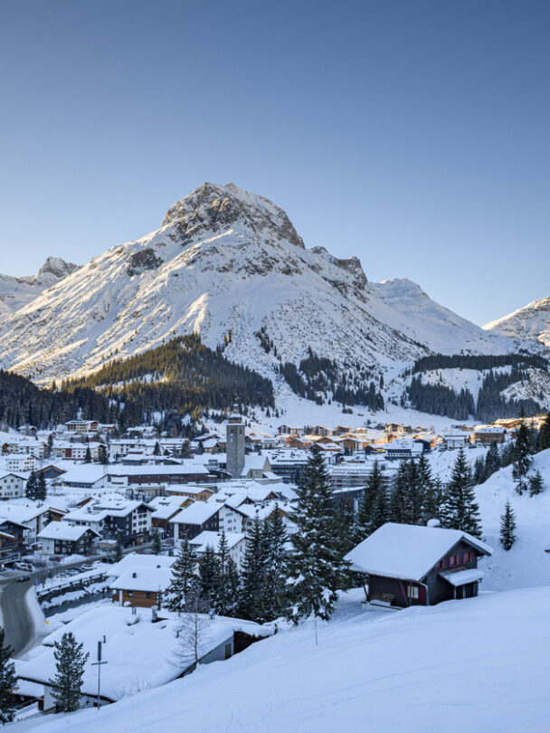 Week-long ski touring adventure in Silvretta, Austria.