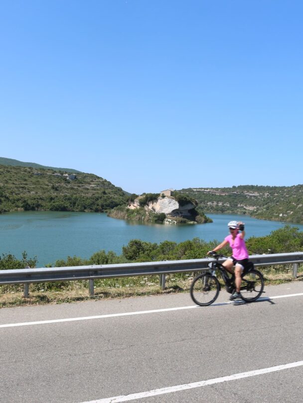 Guided self-guided bike tour in Sardinia