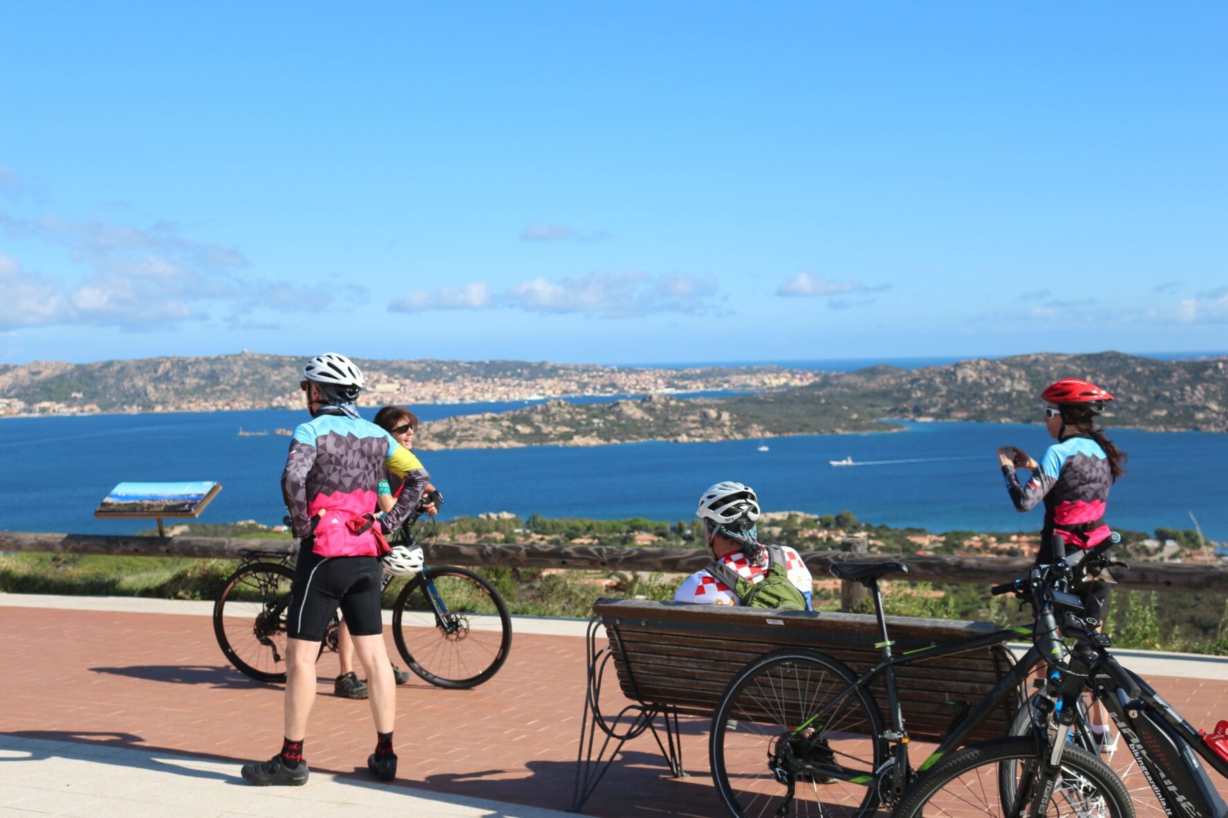 Cyclists in Sardinia taking a break